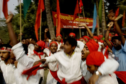 TS 20070130 ashura manikganj 0589